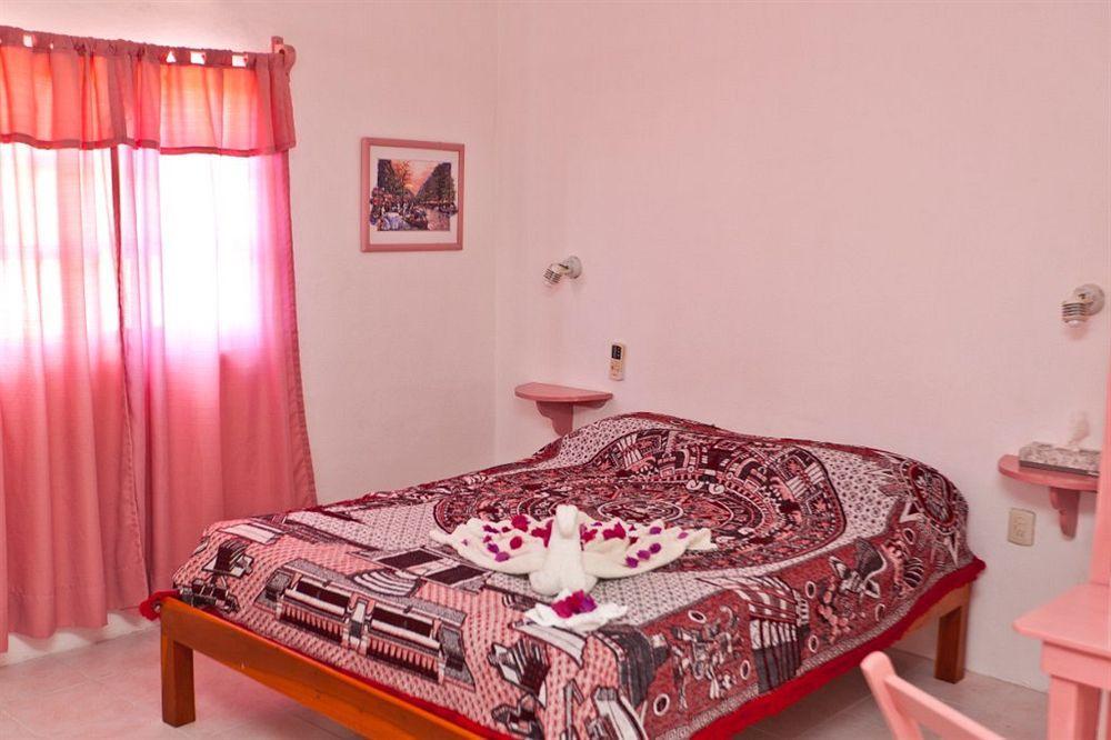Residencia La Mariposa Hotel