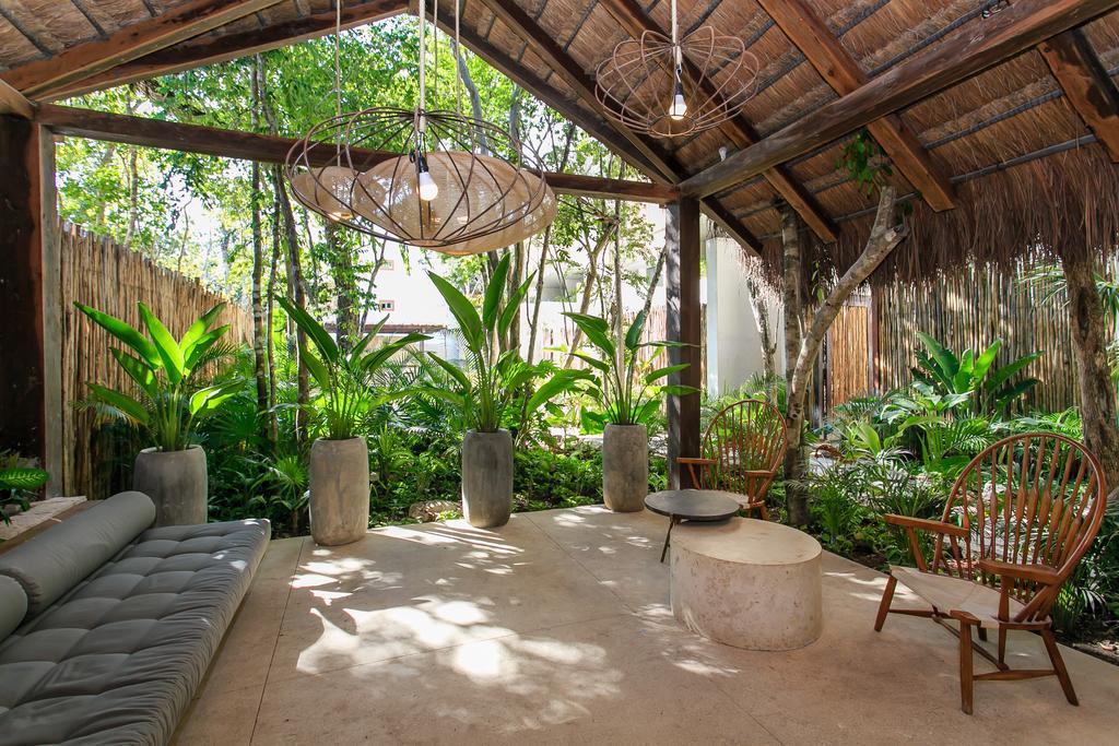 Eco-chic Design Wrapped In Nature's Elements By Stella *