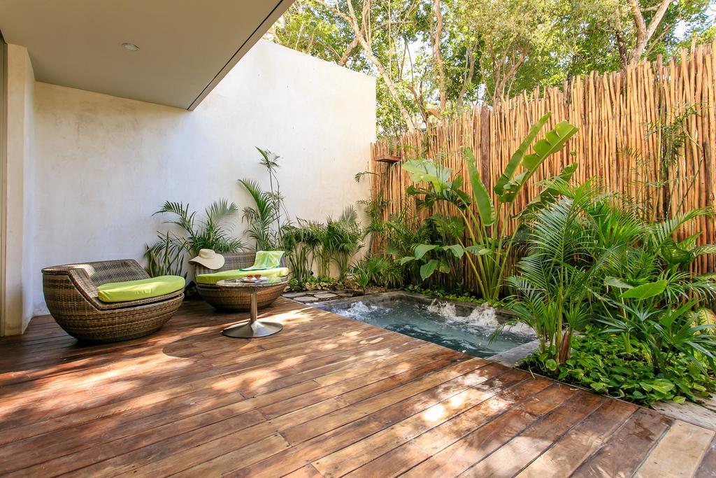 Apartment Eco-chic Design Wrapped In Nature's Elements By Stella