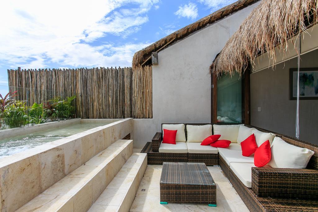 Apartment Eco-chic Design Wrapped In Nature's Elements By Stella