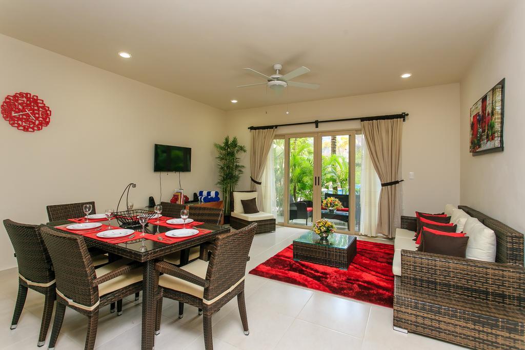 Complex With An Alluring Pool & Tropical Vibes By Stella Rentals! Apartment Tulum