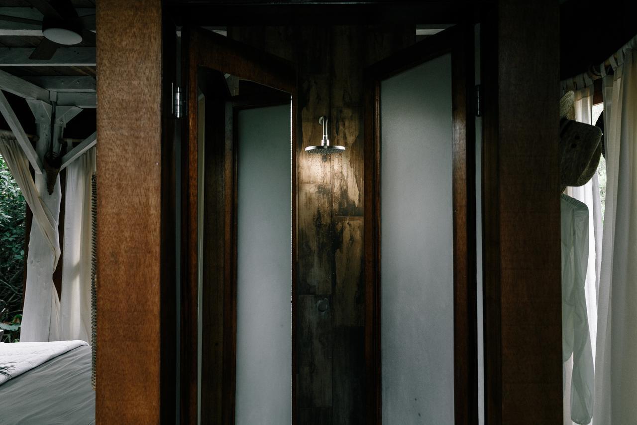 Hotel Mamasan Treehouses & Tulum