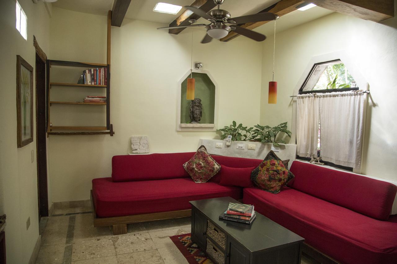 Bed & Breakfast La Selva Mariposa *