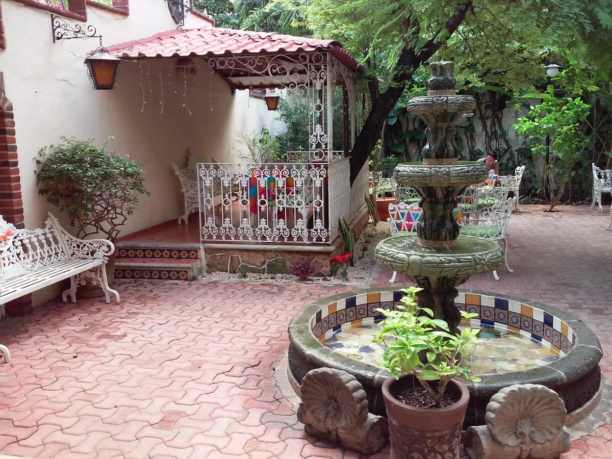 Hotel Flor *