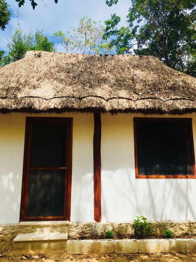 Cabanas Camping Yaxmuul