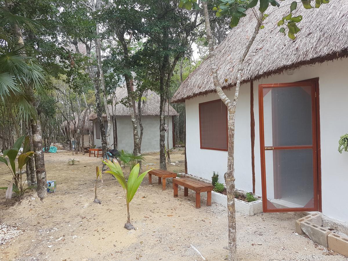Cabanas Camping Yaxmuul Campsite *
