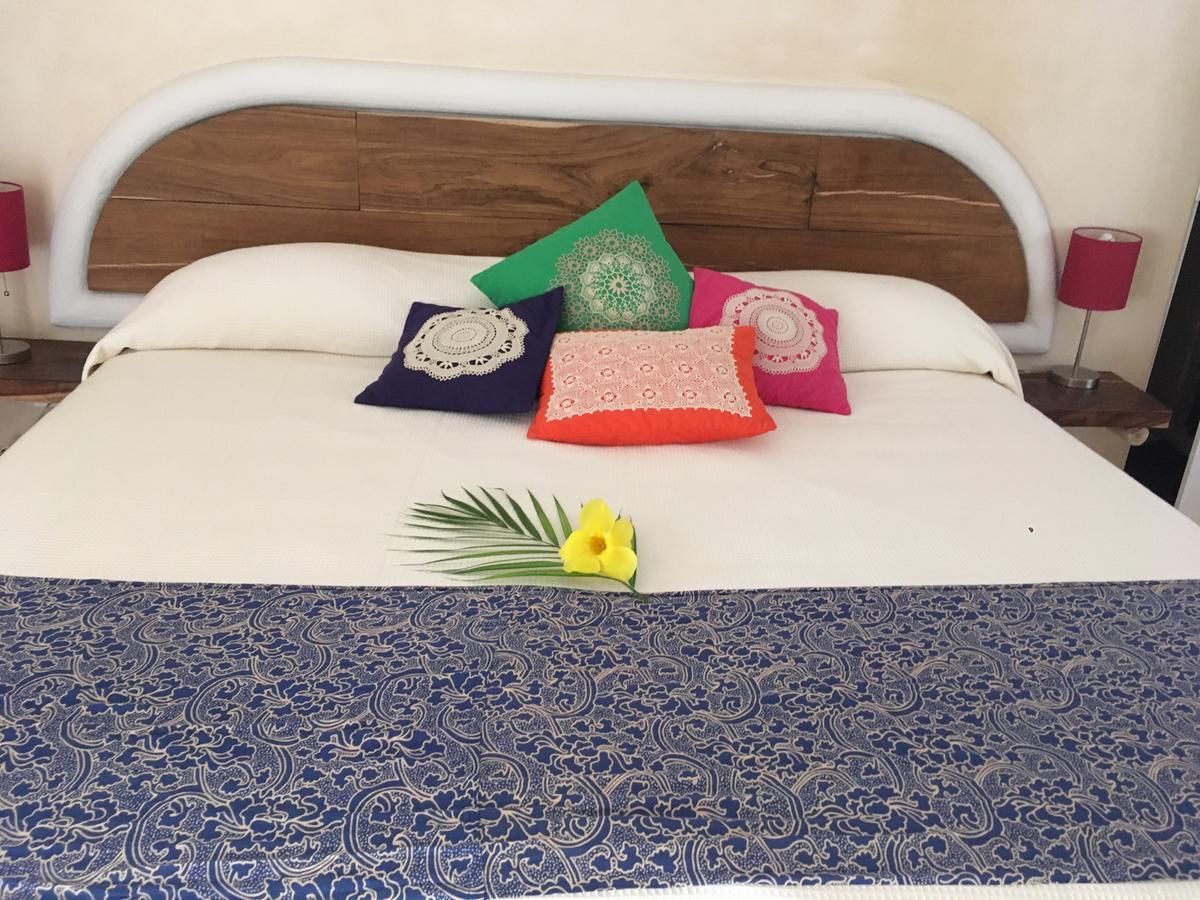 Casa Tzalam Selva Bed & Breakfast 4*
