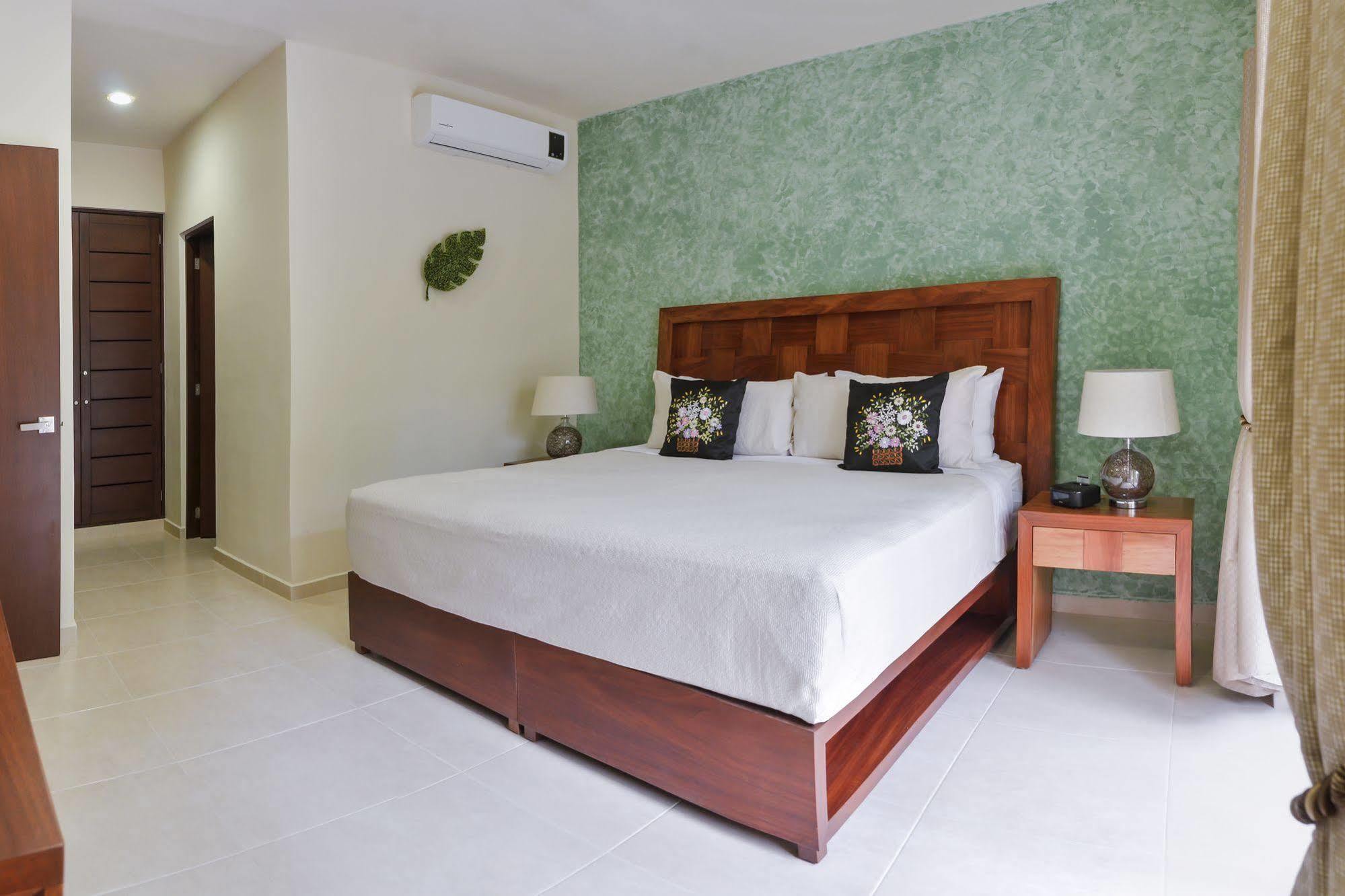 Casa Prieta Penthouse Hotel 4*