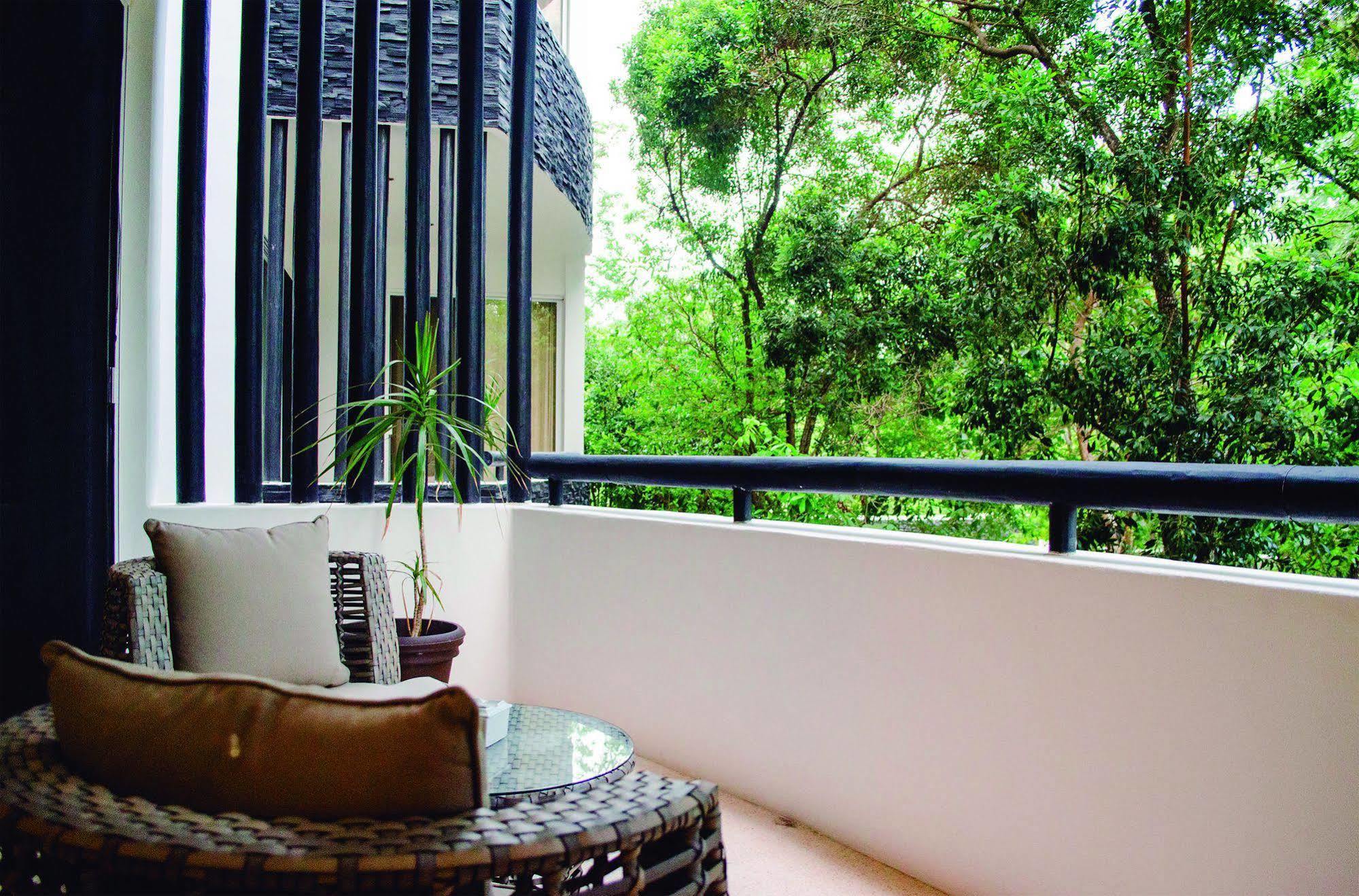 Hotel Coco Village *