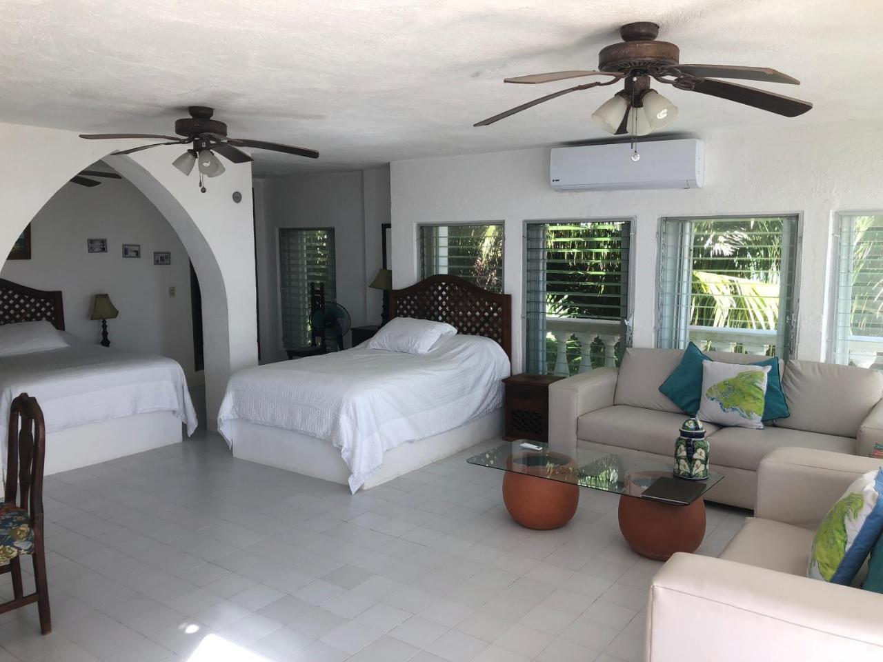 Copal Bed & Breakfast