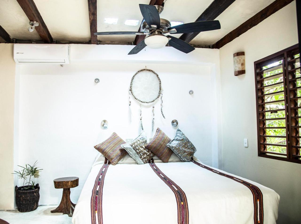 Bed & Breakfast La Selva Mariposa *