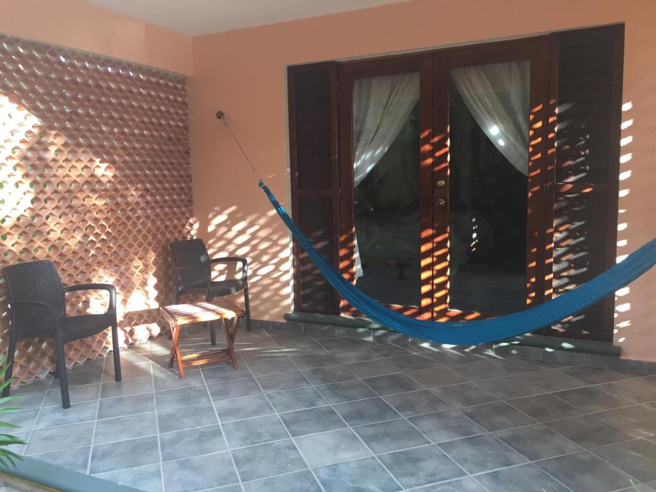 Nah Uxibal And Casitas *