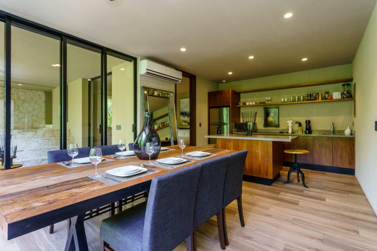 Apartment Private Plunge Pool, Art, Spa, Pool With Cabanas *