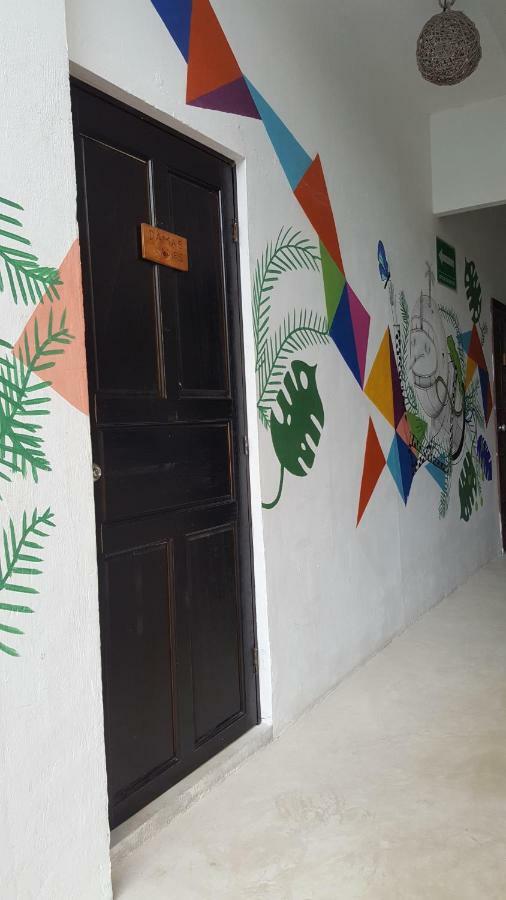 Jungle House & Hotel 3*
