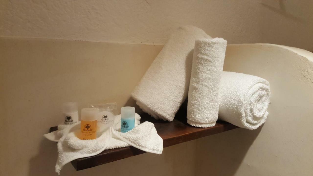 Hotel Jungle House &