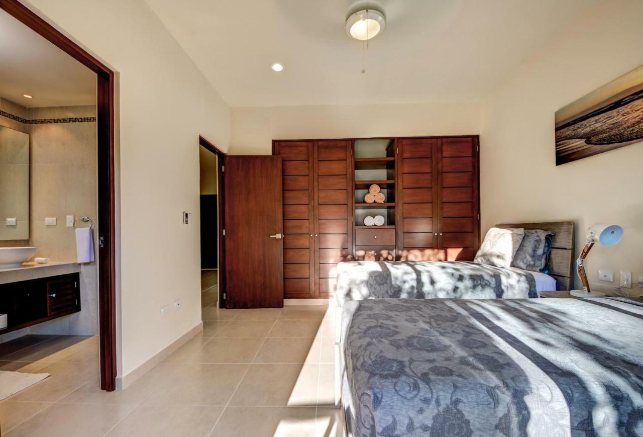 Apartment Complex With An Alluring Pool & Tropical Vibes By Stella Rentals! Tulum