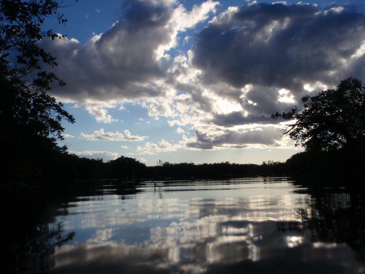 Cenote Encantado Eco-glamping Camp