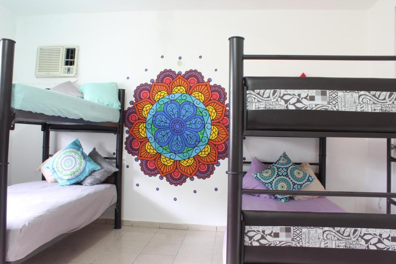 Hostel Mandala *