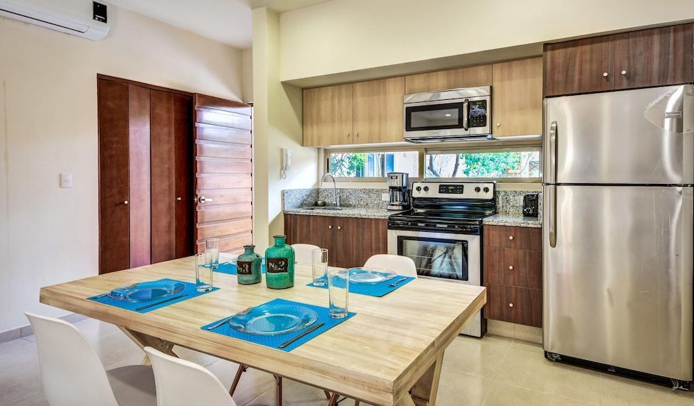 Hotel Anam 1 Bedroom With Balcony Sleeps 3 3*