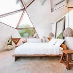 Mamasan Treehouses & Cabins