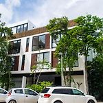 Amira Residence