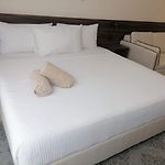 Mya, Elle&Elena Residences Tulum