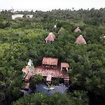mangleX eco hotel Tulum