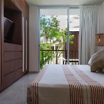 Peaceful 1Br In Veleta, Pool & Balcony - A203