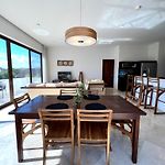 Amazing Luxury Penthouse With Sunset,Sunrise View, Private Jacuzzi And Rooftop Pool
