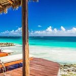 Mar Villa Right In Tulum Beach!
