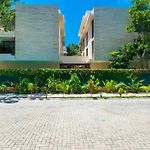 305 Luxury Penthouse With Private Pool