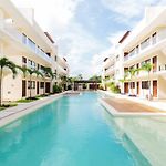 Zaazil, Jungle View & Great Pool 100Mb Fiber Wifi!