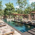 Coral Loft, 2 Pools, Parking, Gym, Pet Park