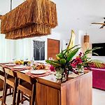 Villa Ek\'Balam & Villa Flamingo, Luxury Villas, Private Pool, Private Garden, Jacuzzi, 24H Security