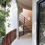 Casa Kuk, Stylish, Beach At 5 Min, Pool, Concierge