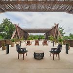 Ariel - Beach Club Access & Gym & Pool & Coworking