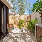 Utskin By Zenda - Luxury Villas & Private Pools
