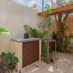 Utskin By Zenda - Luxury Villas & Private Pools