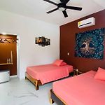 Howlita Tulum - Adult Only