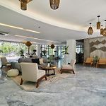 Exclusivo Y Moderno Pool And Gym