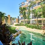 Exclusivo Y Moderno Pool And Gym