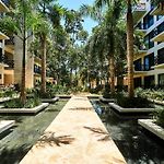 Exclusivo Y Moderno Pool And Gym