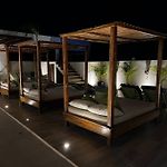 Solum Luxury Condos