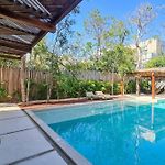 Bahari 2Br Ph Condo In Aldea Zama