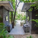 Exclusive Ph Art House Free Access 2 The Beach