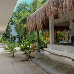 Luxury Studio With Rooftop Pool, Gym, Padel Court, Art Installations