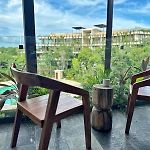 Cozy Aparment Pool View