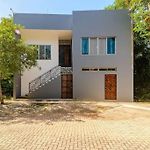 Villa Ewa - Private Pool, High-Speed Internet, Modern Style, Perfect For Families And Digital Nomads