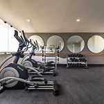 King Studio With Private Balcony, Rooftop Pool, Gym