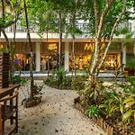 Lux 2Br With Rooftop Pool, Spa, Gym, Kids Playroom #229